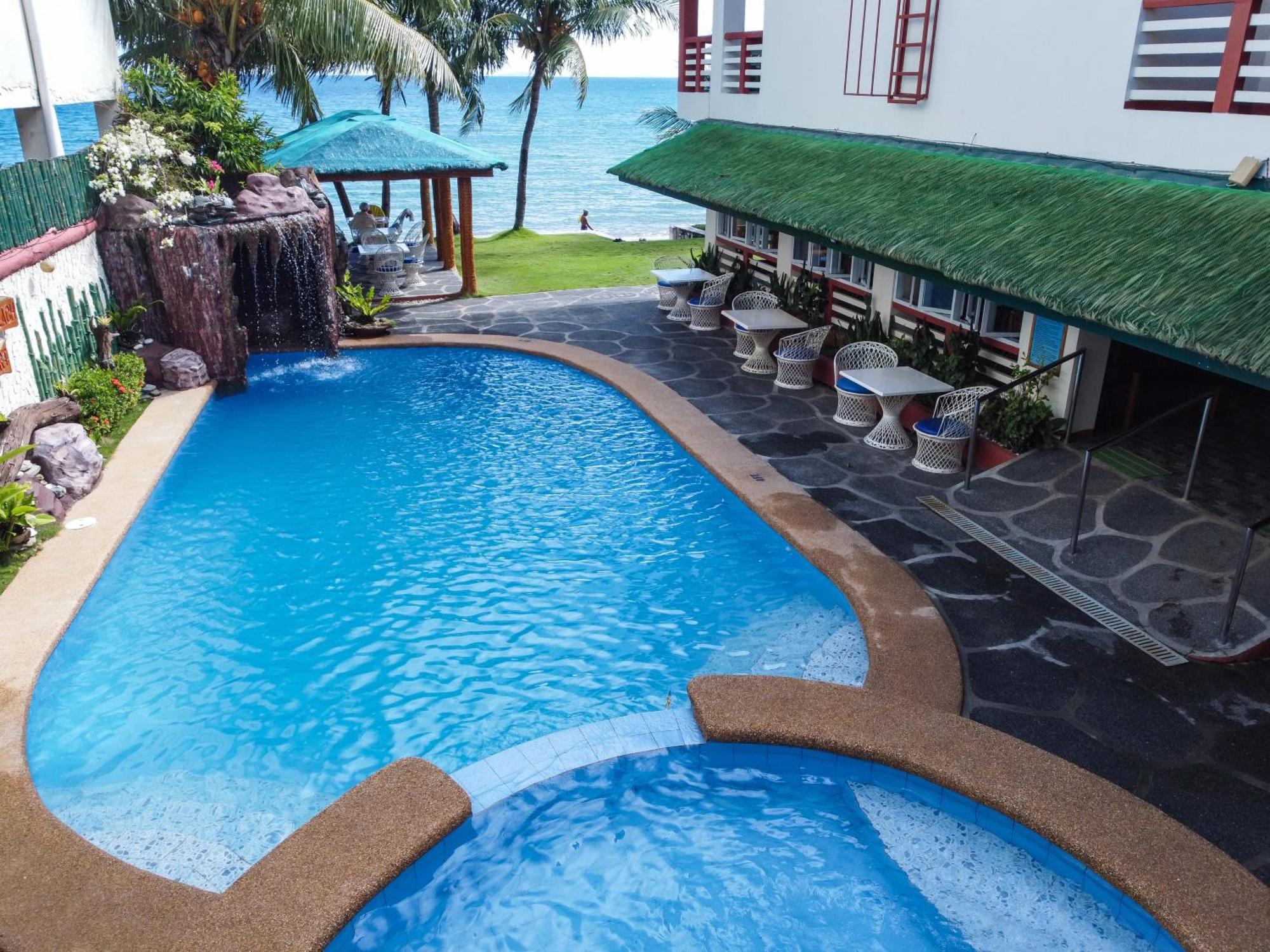 Badladz Staycation Condos ปูแอร์โตกาเลรา ภายนอก รูปภาพ